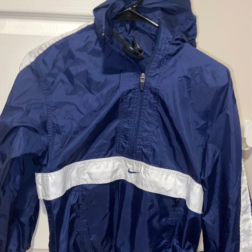 Vintage kids nike windbreaker